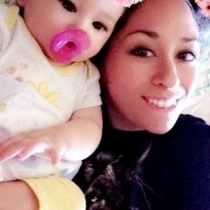 Meet your Posher, Mia